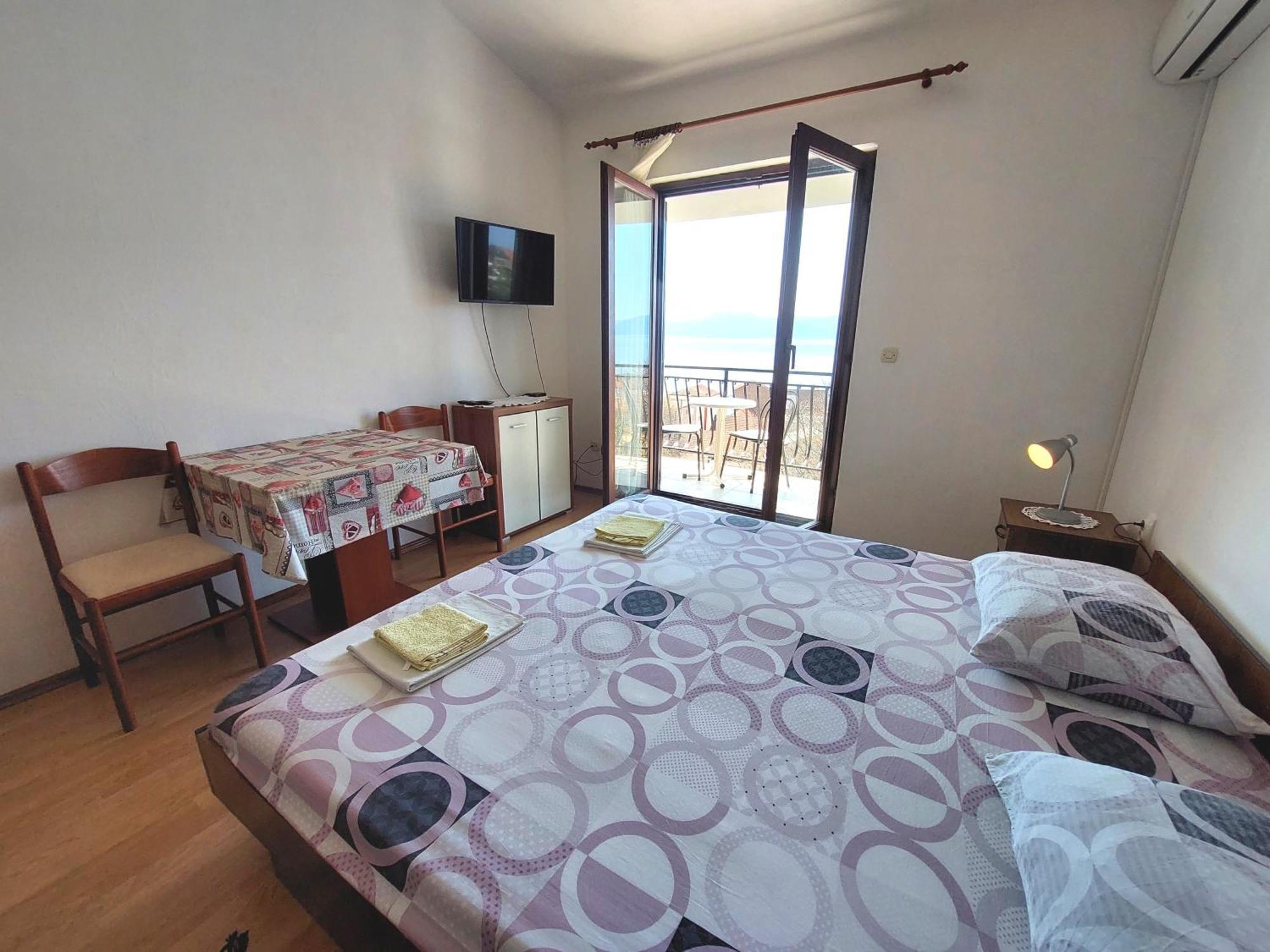 גראדאץ Apartmani Korljan מראה חיצוני תמונה